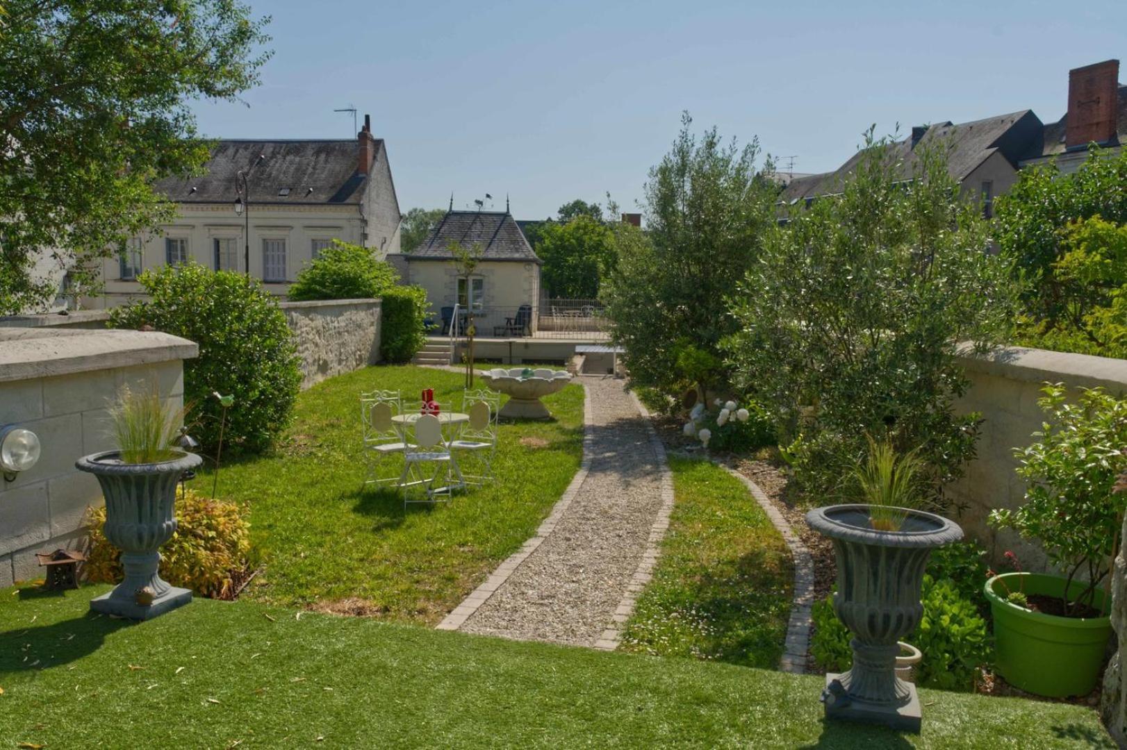 L'Elegante Hotell Loches Eksteriør bilde